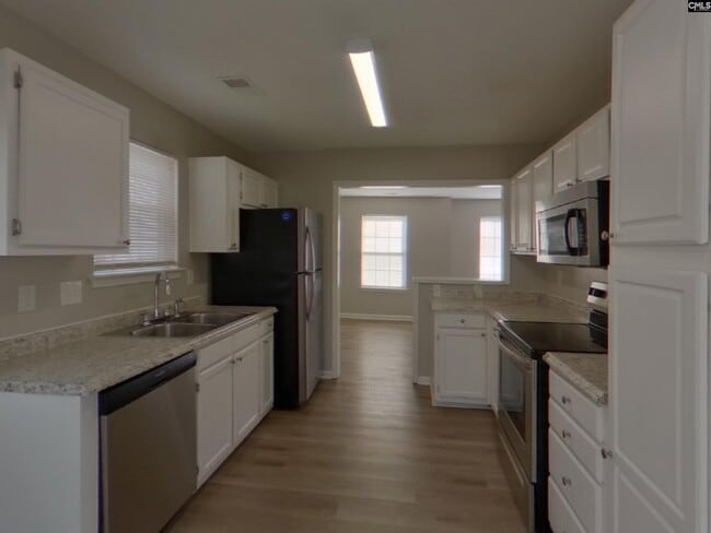 Photo - 262 Stonewood Dr