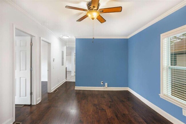 Photo - 3378 La Vista Dr