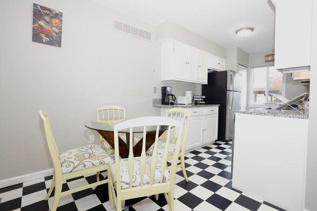 Photo - 1616 Washtenaw Ave