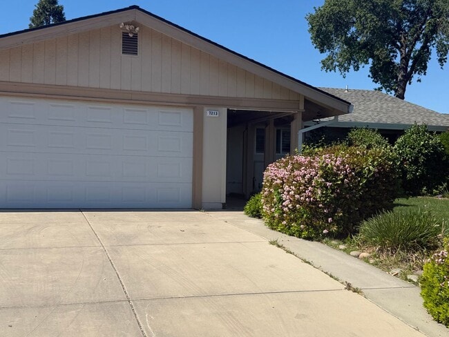 Photo - Remodeled 3 bedroom 2 bath home in Citrus Heights
