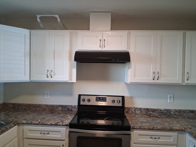 Photo - 358 Brookfield Rd