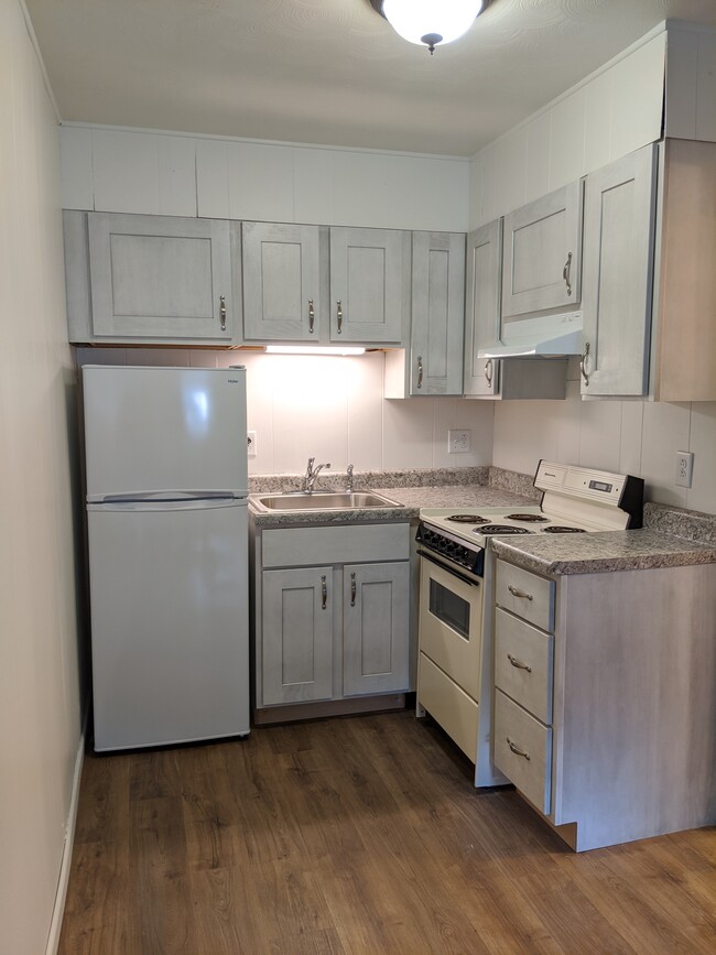 Photo - 222 Carolyn Ln Apartments Unit 27