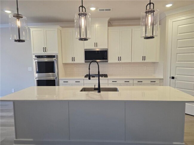 Photo - 5847 Cabernet Ln