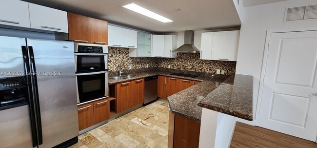 Photo - 170 SE 14th St Unit 1408