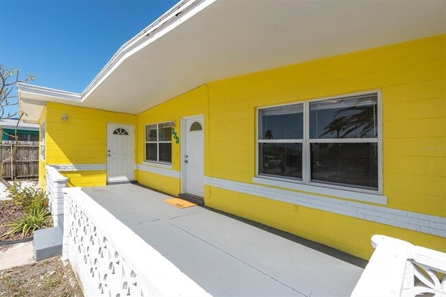 Photo - 333 72nd Ave