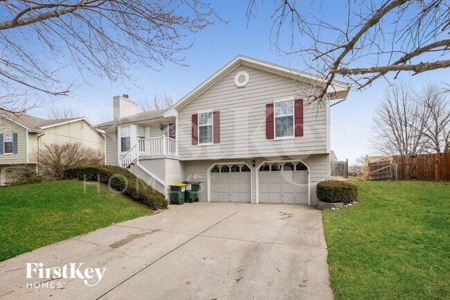 Photo - 1529 NE Auburn Dr
