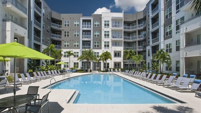 Photo - 1702 W Cleveland St Unidad 2-501.473475