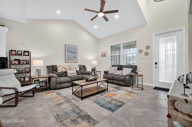 Photo - 272 Pop Top Ln