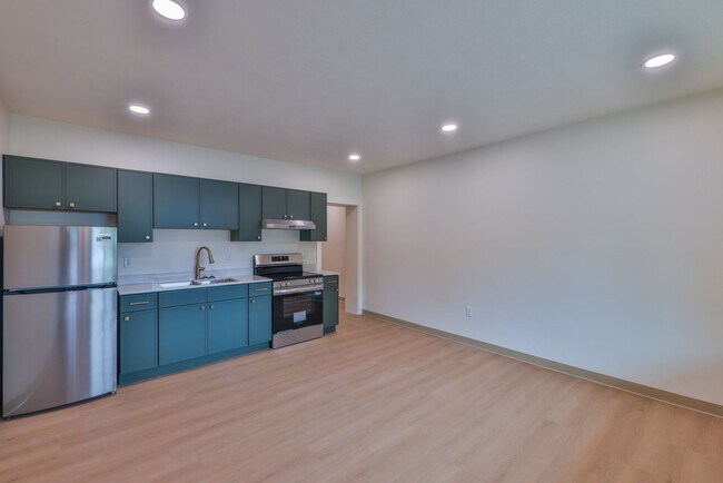 Photo - Modern Remodel with Designer Finishes | All Utilities Included Unit 15