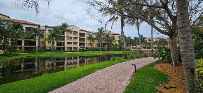 Photo - 16117 Emerald Estates Dr