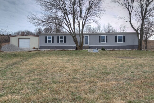 Photo - 6658 Bratton Rd