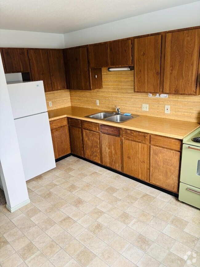 Building Photo - 1314 2nd St Rental