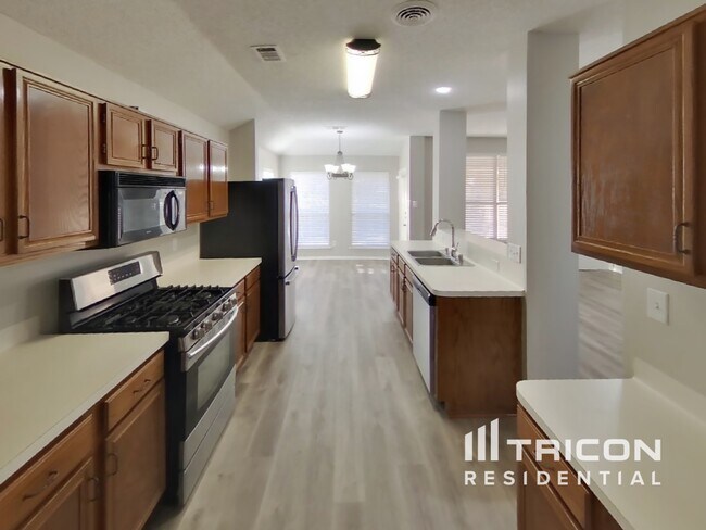 Photo - 7602 Tidewater Dr