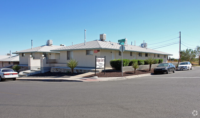 Hayes Court - Hayes Court Apartments