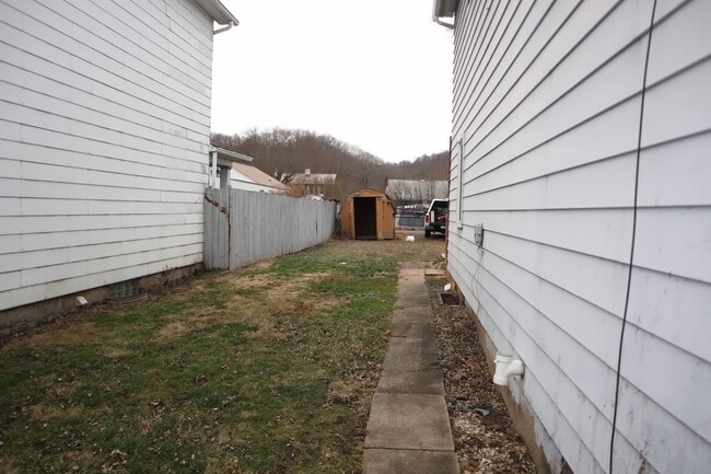 Photo - 504 Underwood Ave