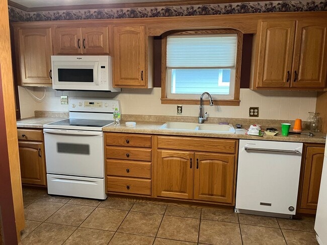 Photo - 1506 N St Joseph Ave