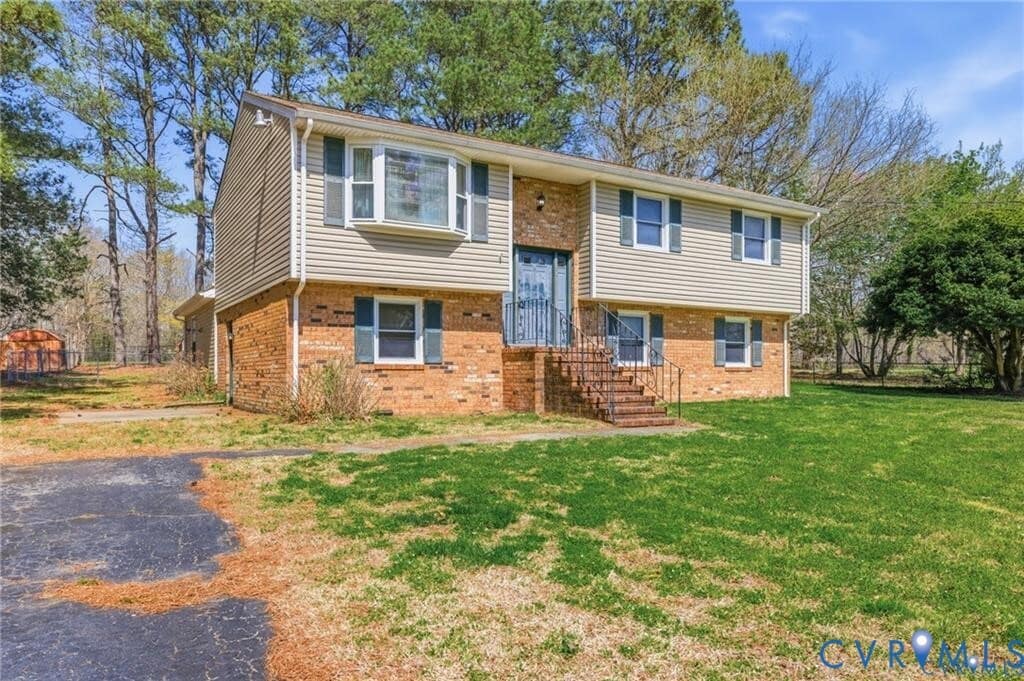 Photo - 2300 Burgage Ln