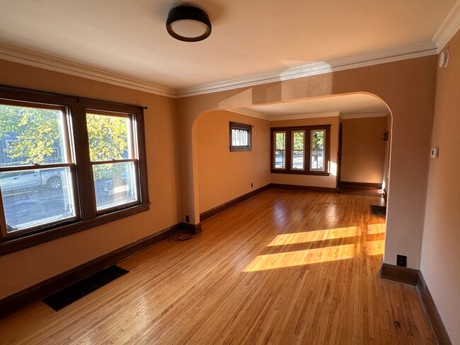 Photo - 718 Griggs St N Unit 718 Griggs St N