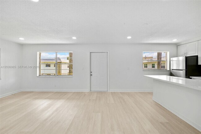 Photo - 6211 SW 37th St Unit 212