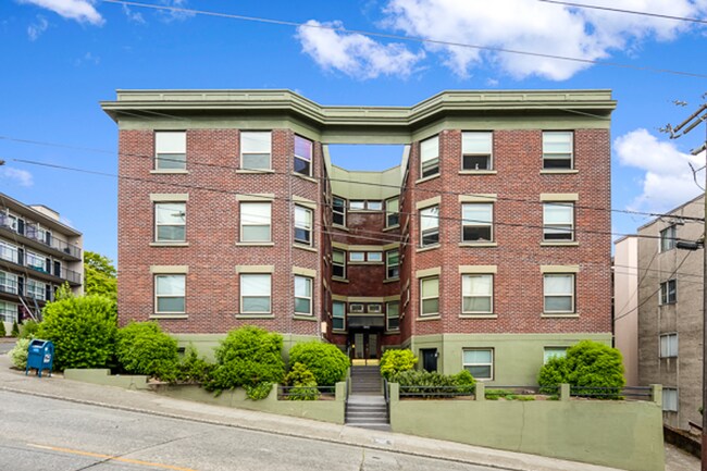 Photo - South Slope Queen Anne living at the Class...