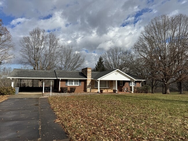 Photo - 375 Holly Mountain Farm Rd