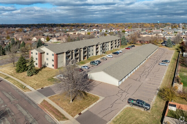 Building Photo - Prairie Gardens Apartments