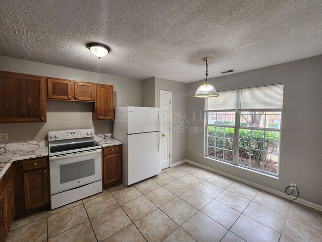 Photo - 3752 Waldrop Ln