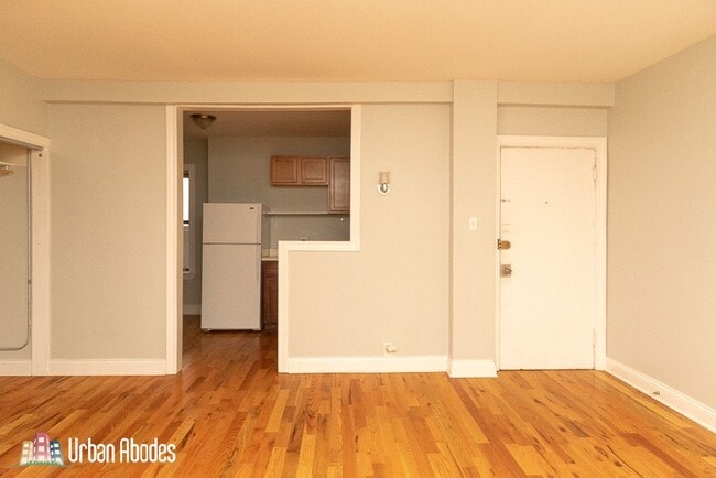 Photo - 1337 N Dearborn St Unit A06C