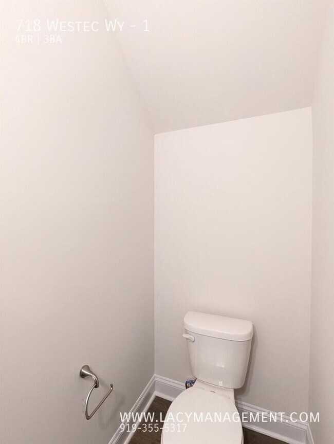 Photo - 718 Westec Wy