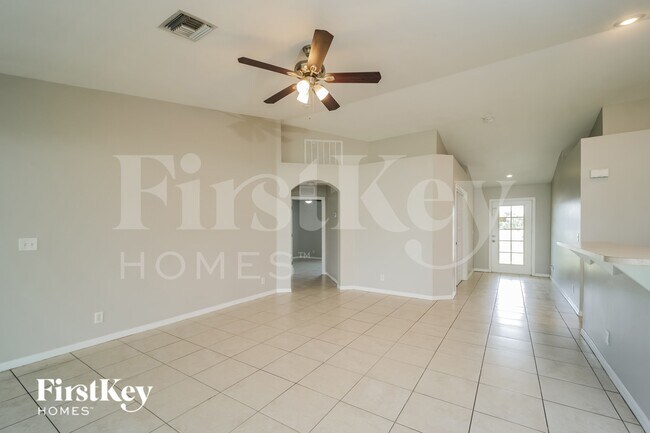 Photo - 223 NE 30th Terrace