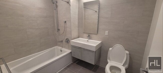 Photo - NORTHERN BOULEVARD Unit 5C