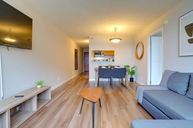 Photo - 401 12th St S Unit FL8-ID1038991P