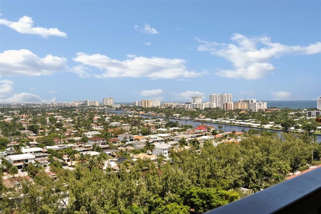 Building Photo - 3200 Port Royale Dr N Unit 1908 Rental