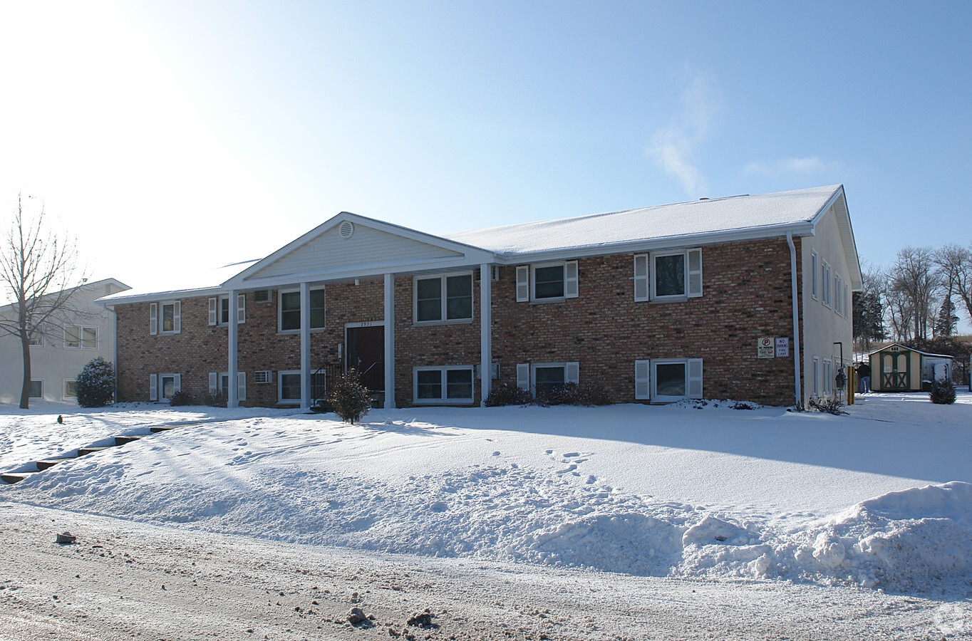 Photo - 2931 Verndale Ave