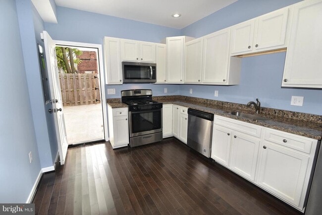 Photo - 2213 Orleans St