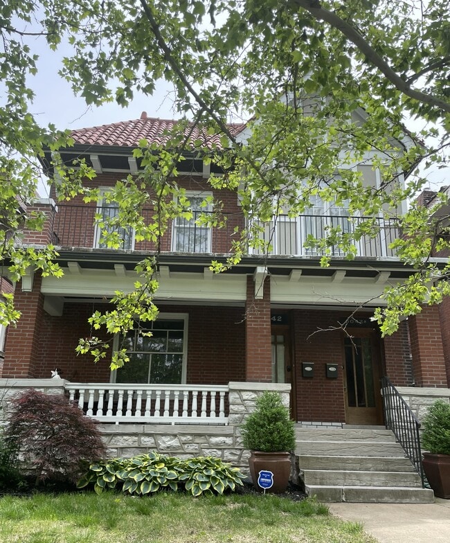 Street View - 6042 Pershing Ave Unit A