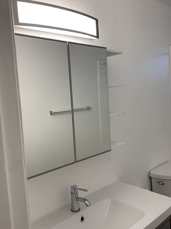 Photo - 1351 N Orange Dr