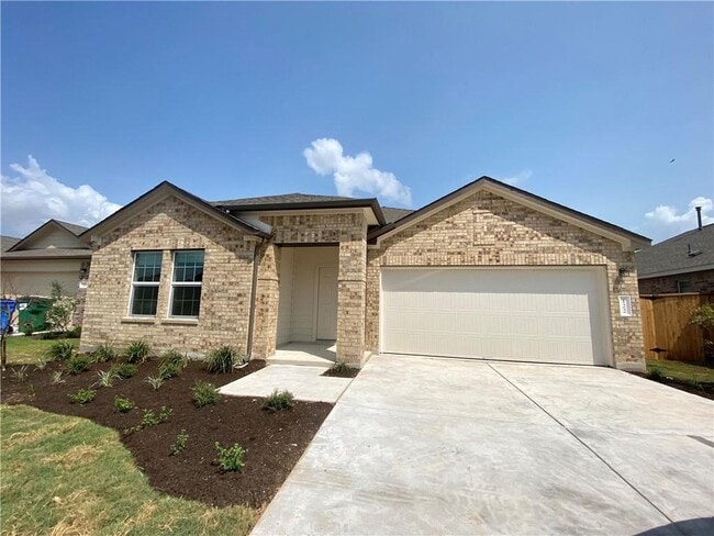 Photo - 122 Isaac Millsaps Trl House