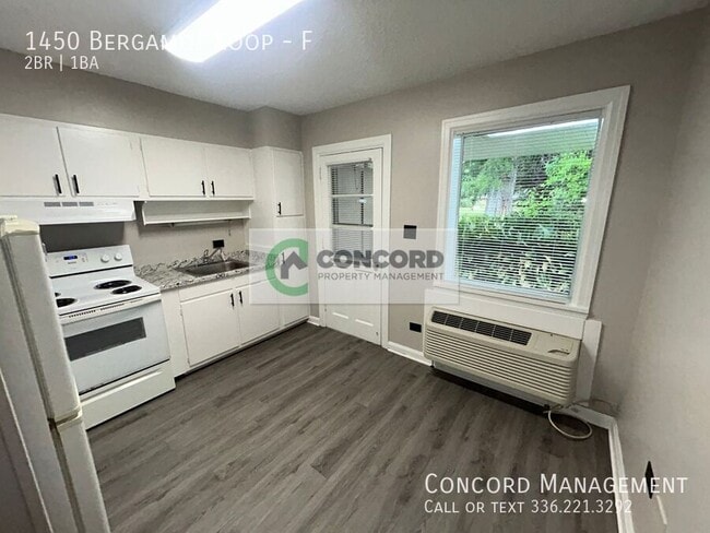 Photo - 1450 Bergamot Loop Unidad F