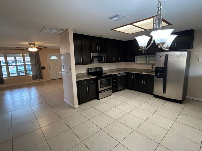 Photo - 3944 W Bethany Home Rd