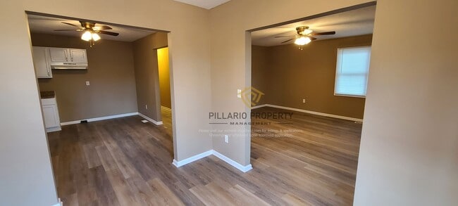 Photo - 1421 W 33rd St