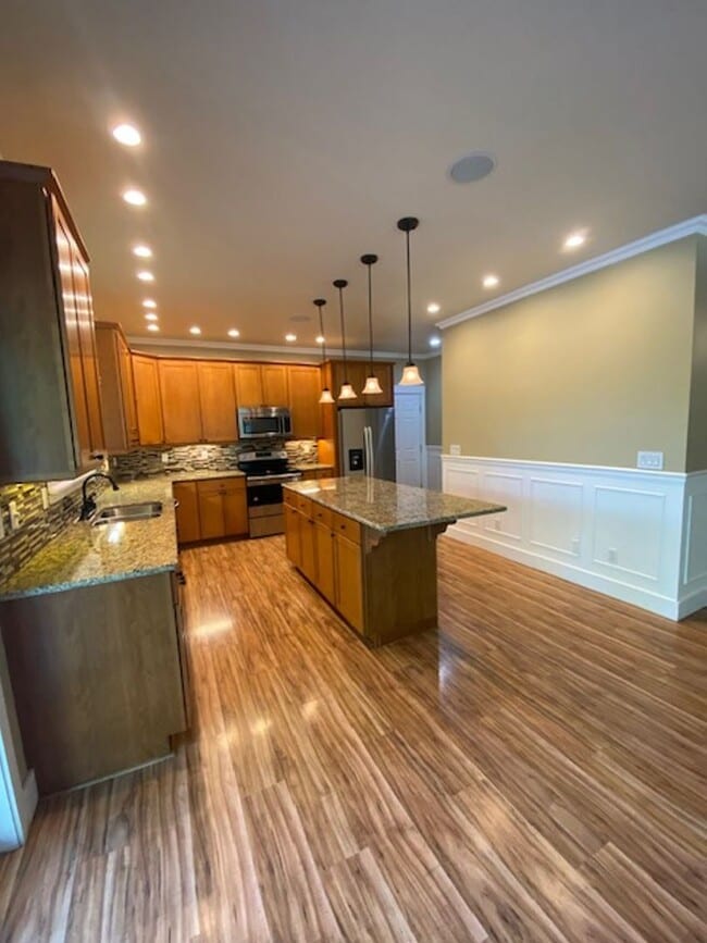 Photo - Charming home located in beautiful Orting!