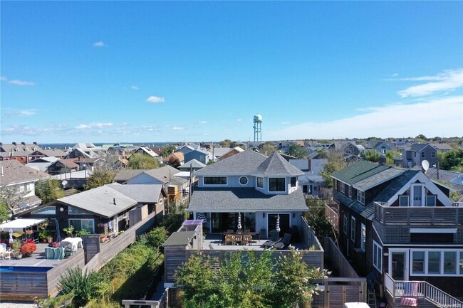 Photo - 181 Wilmot Rd