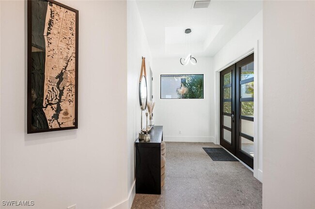 Photo - 2733 Van Buren Ave