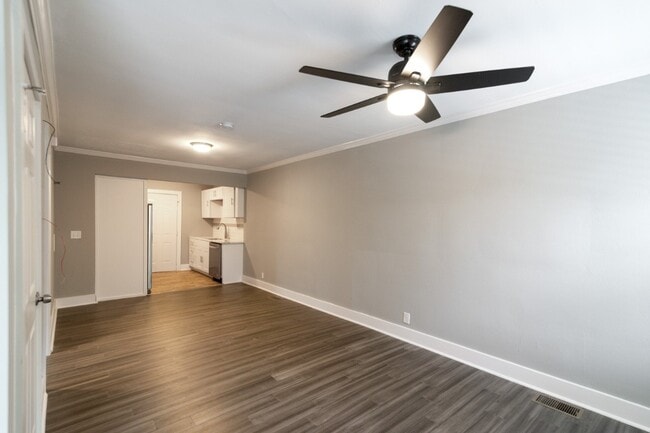 Photo - 930 32nd Ave N