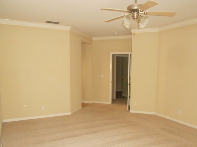 Photo - 3 bedroom 2 bath house in Yuba City