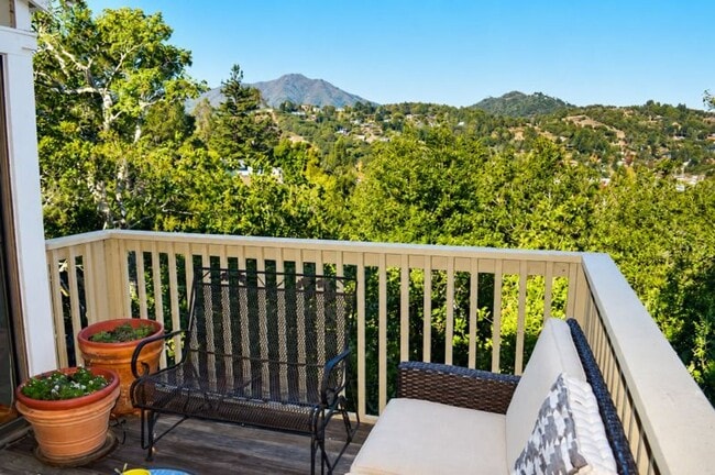 11 Kilmer Ct