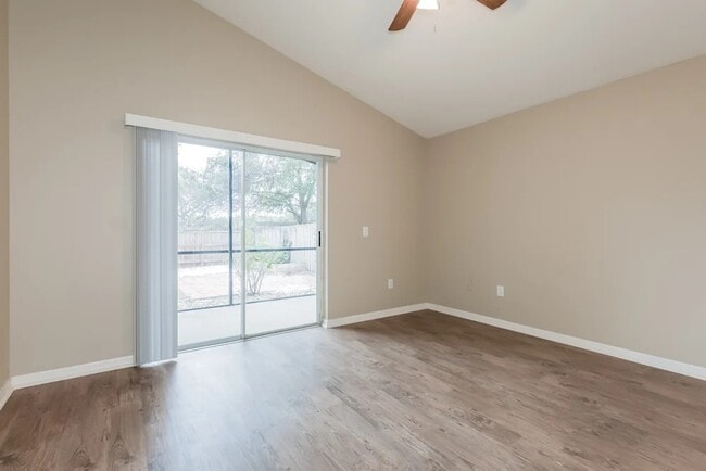 Photo - 7030 Colony Pointe Dr