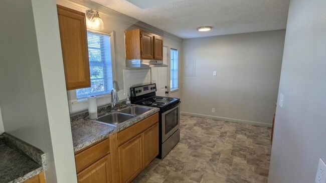 Photo - 226 W Tennessee Ave