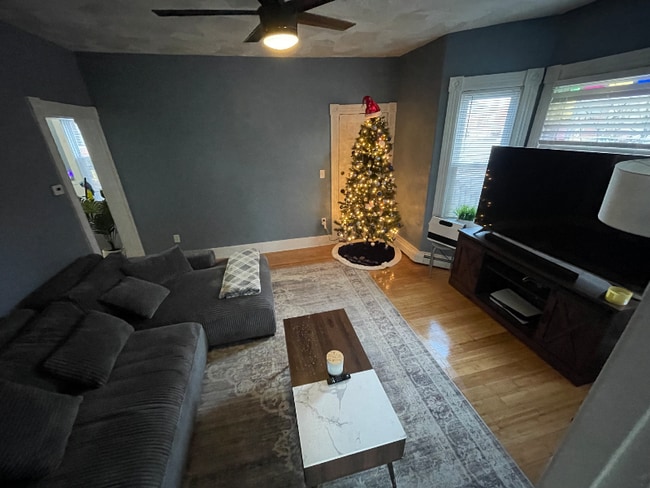 Photo - 183 Connors St Unit 1